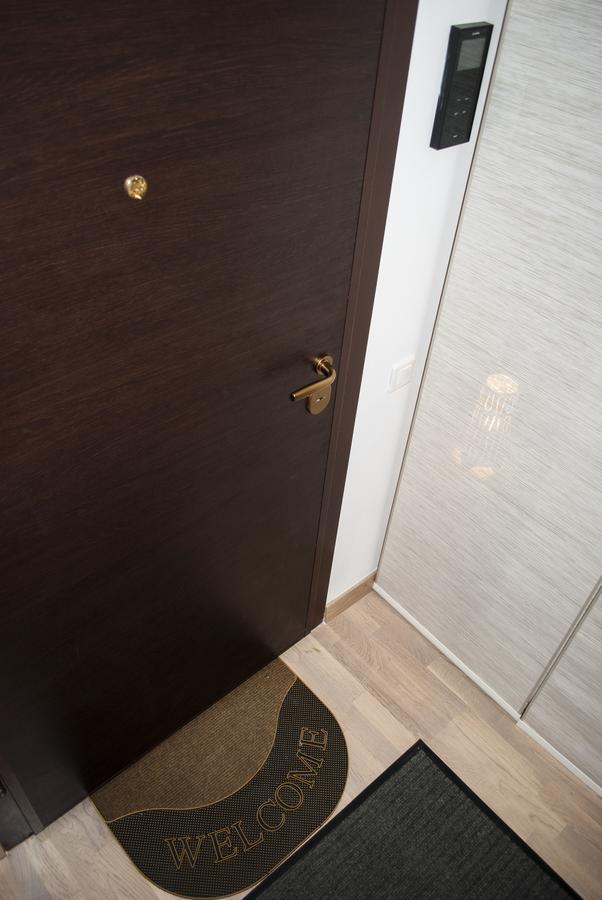 Urban Nest Banu Manta Apartment Bucharest Exterior photo